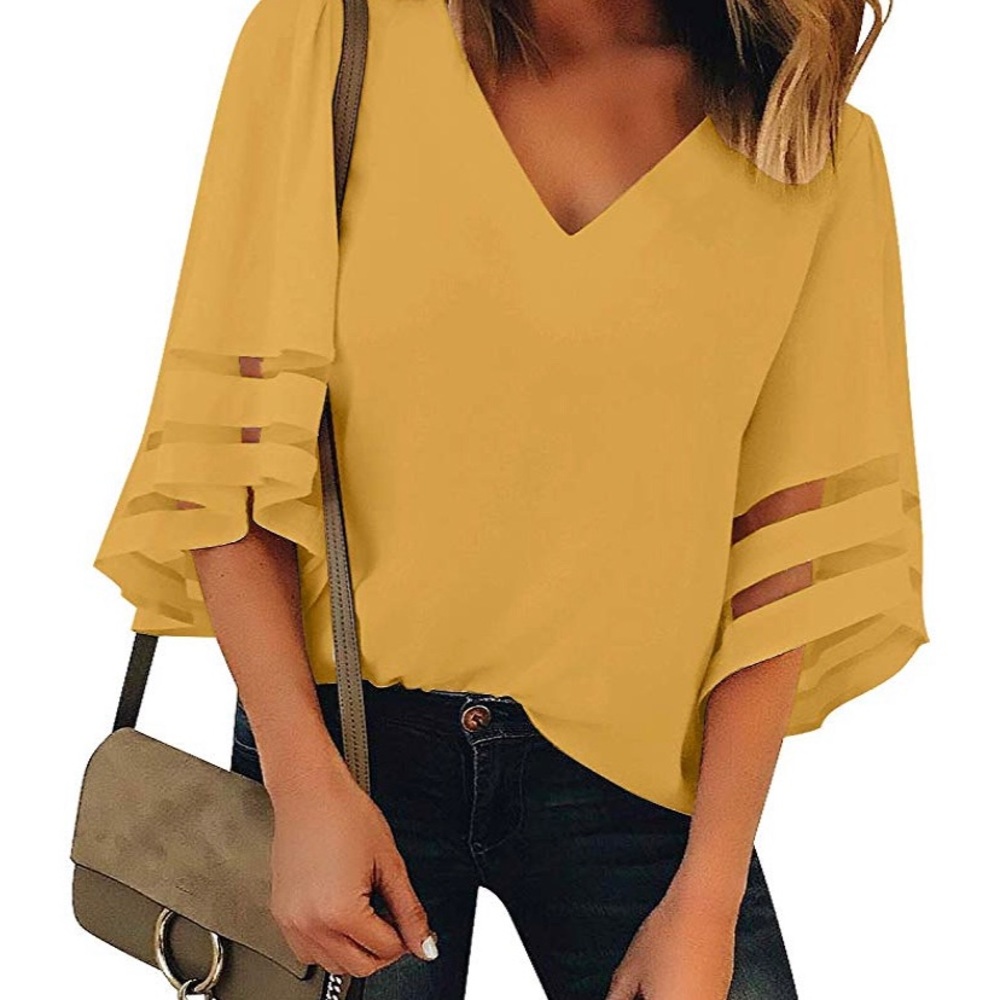 Women's V Neck Mesh Panel Blouse! Outlet store💕